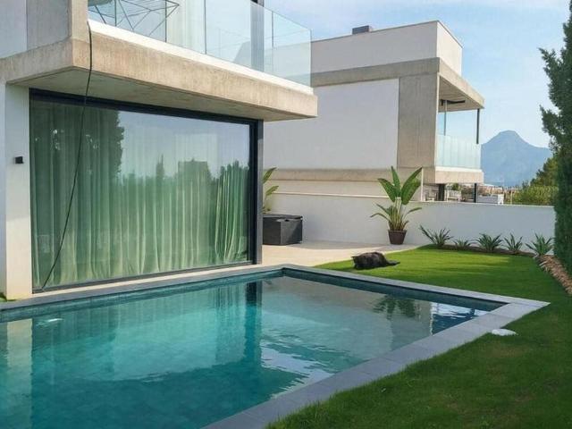 Villa for rent in Nueva Andalucía Centro, Marbella, Málaga