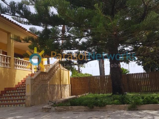 Villa for rent in Oliva, Valencia