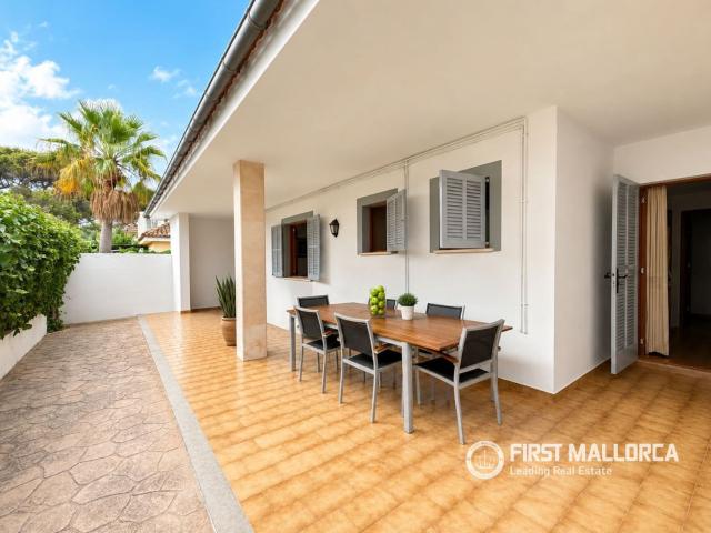 Villa for rent in Playas de Muro / Platges de Muro, Muro, Mallorca