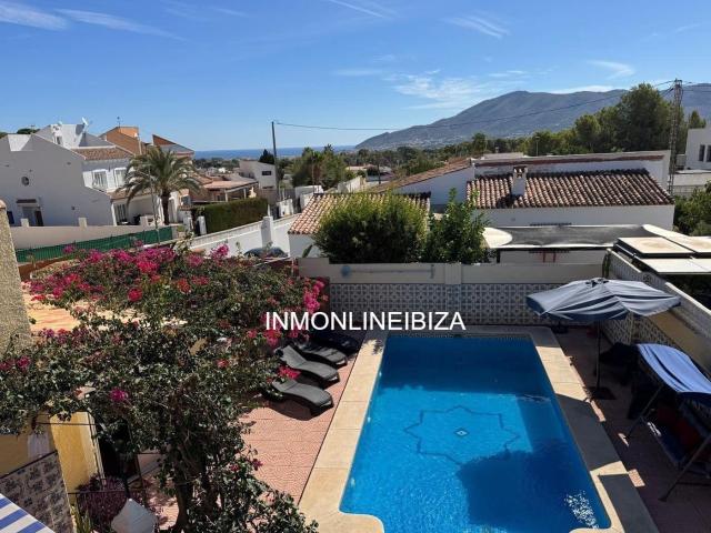 Villa for rent in Pueblo Urbanizaciones, Alfaz del Pi / L'Alfàs del Pi, Alicante
