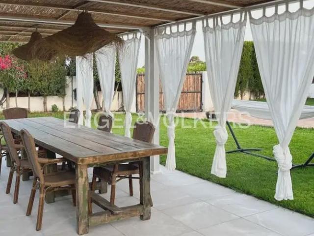 Villa for rent in Puig, Valencia