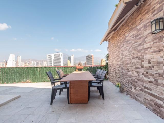 Villa for rent in Rincón de Loix, Benidorm, Alicante