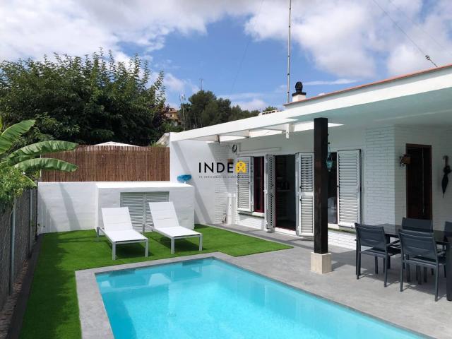 Villa for rent in Sant Pere de Ribes, Barcelona