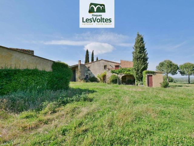 Villa for rent in Sant Sadurní de l'Heura, Cruïlles Monells i Sant Sadurní de I'Heura, Girona