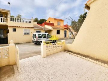 Villa for rent in San Fulgencio, Alicante