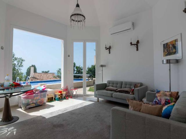 Villa for rent in Salobreña, Granada