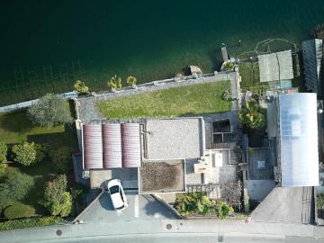 Villa Fronte Lago con Darsena Privata a Morcote