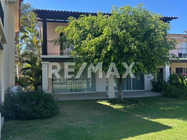 Villa frente al Mar en Punta Pelícanos | 4 Rec. | Acceso Privado a Playa