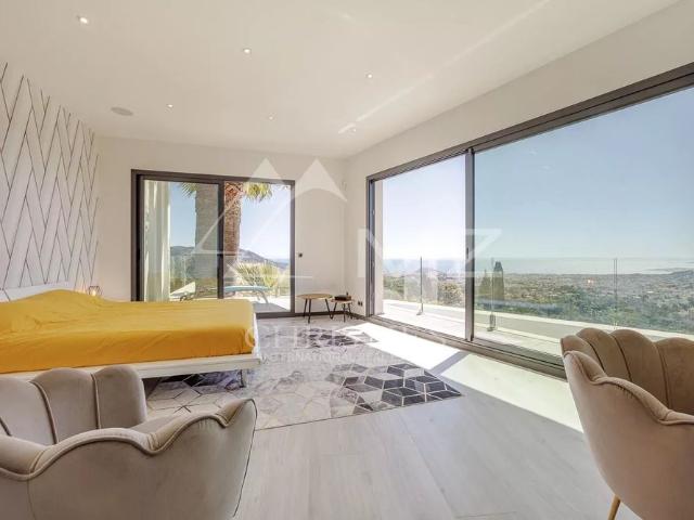 Villa • Gairaut
