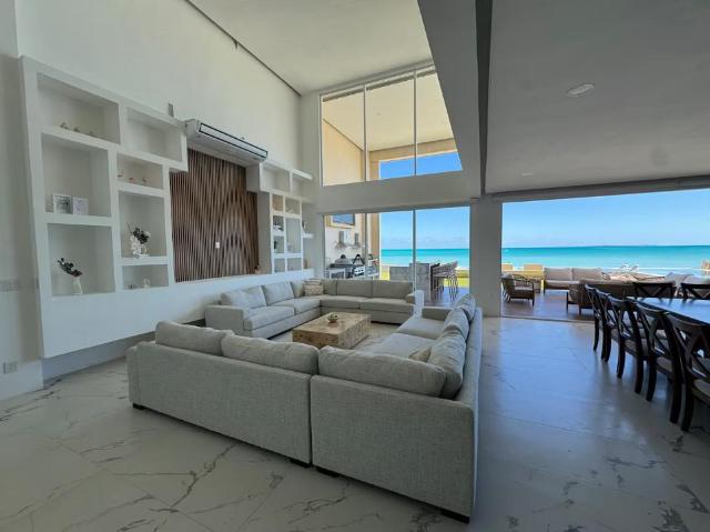 Villa Grande Frente Mar Isla Blanca