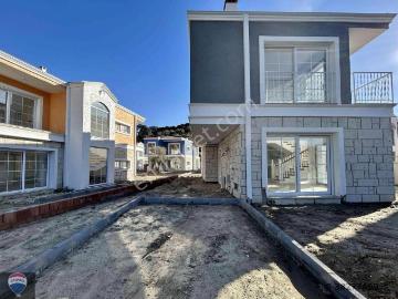 Villa Granta Sakız – Özel Havuzlu, Müstakil Bahçeli Dubleks Villa