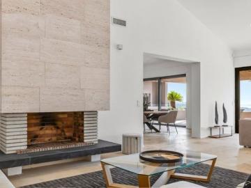 Villa • Grimaud