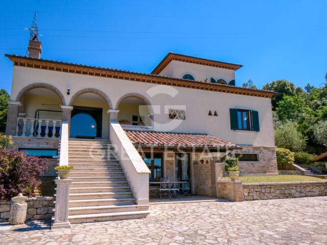 Villa Guardea fra gli Ulivi 308m² Guardea