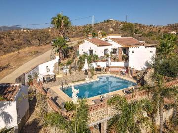 Villa, Guaro 93m² Guaro