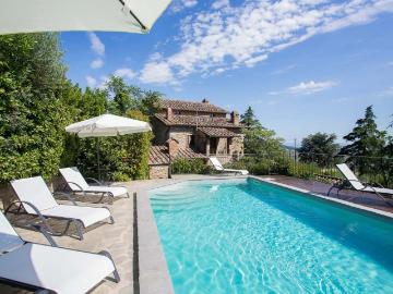 Appartamento in affitto a Cortona Arezzo