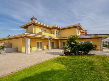 Villa Imponente com Piscina Interior no distrito do Porto 1081m² Seroa