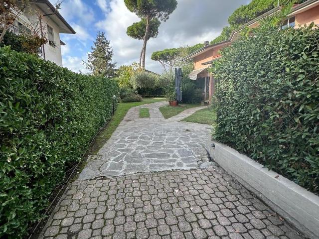 Villa in vendita, Montignoso cinquale