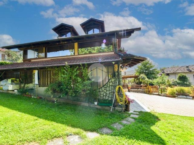 Villa in vendita a Coazze TO