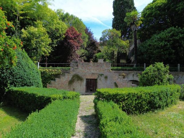 Villa in vendita a Cocconato AT