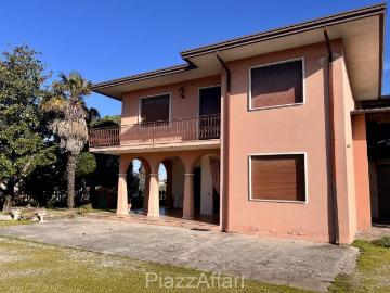 Villa in vendita a Codevigo PD