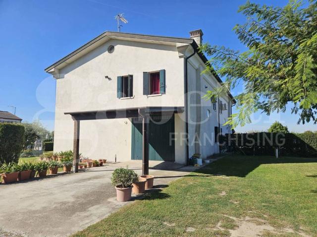 Villa in vendita a Codevigo PD