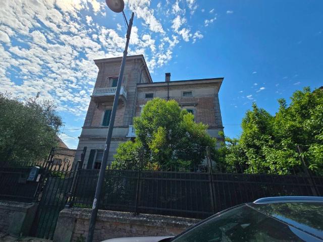 Villa in vendita a Codigoro FE