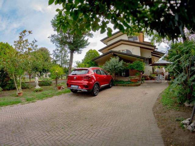 Villa in vendita a Codigoro FE