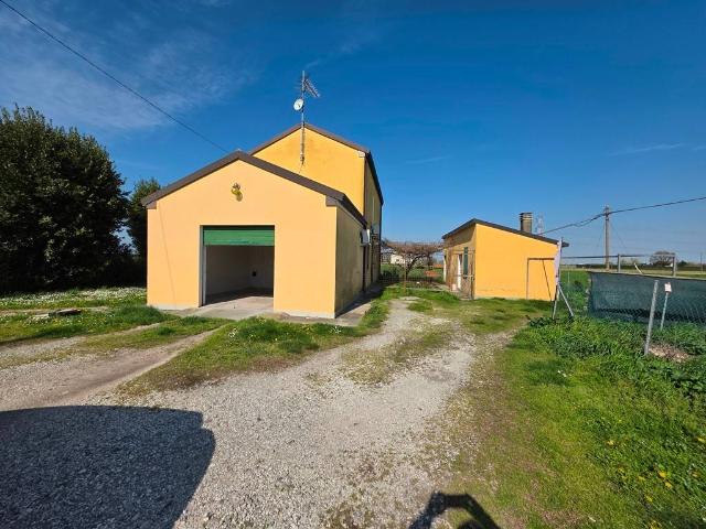 Villa in vendita a Codigoro FE