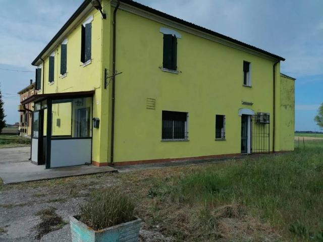 Villa in vendita a Codigoro FE