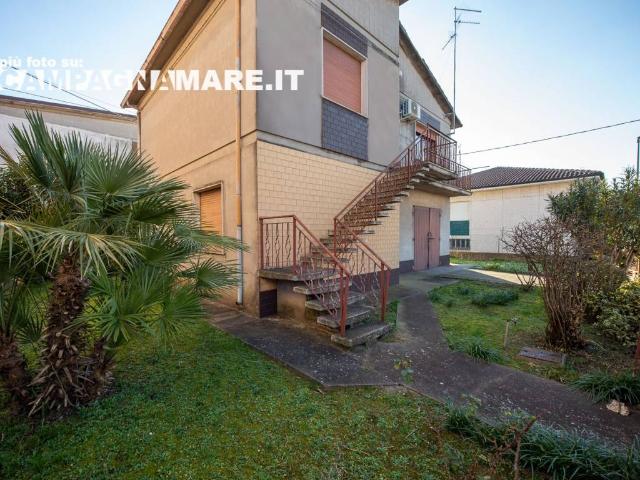 Villa in vendita a Codigoro FE