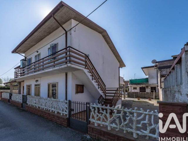 Villa in vendita a Codigoro FE