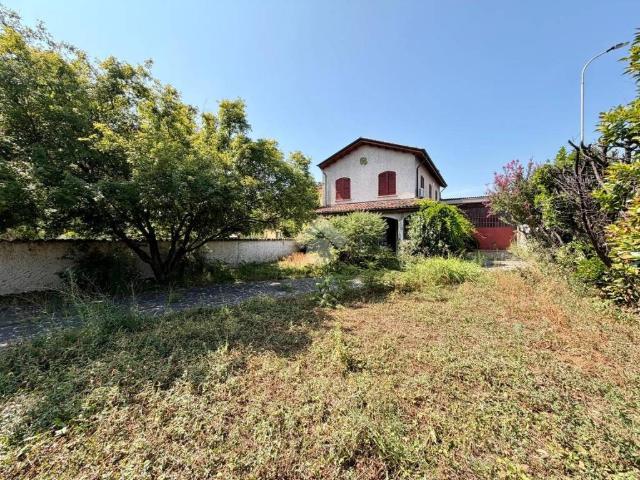 Villa in vendita a Codogno LO