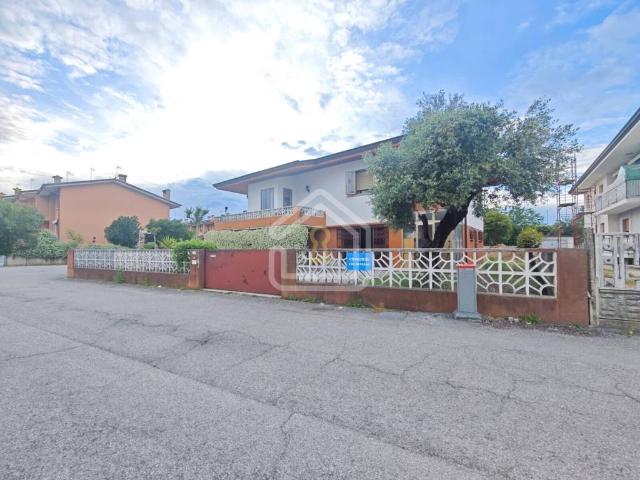 Villa in vendita a Codroipo UD
