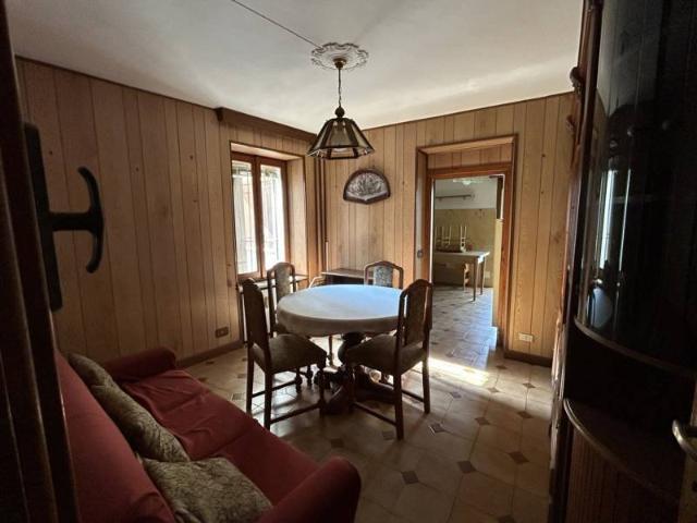 Villa in vendita a Coggiola BI