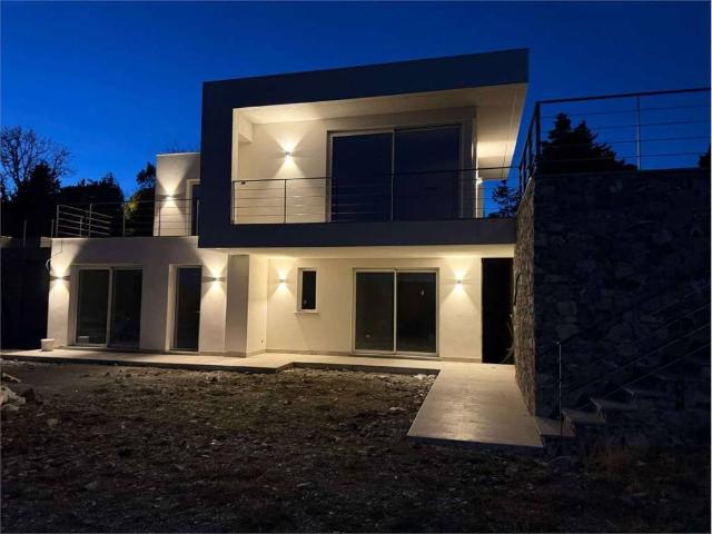 Villa in vendita a Cogoleto GE