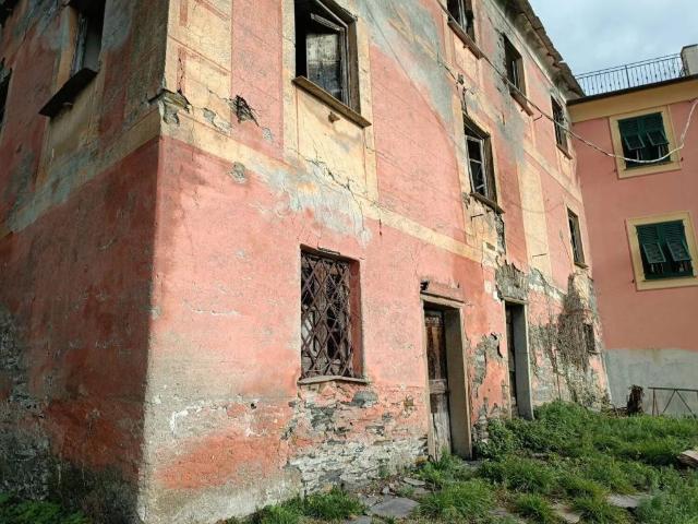 Villa in vendita a Cogorno GE