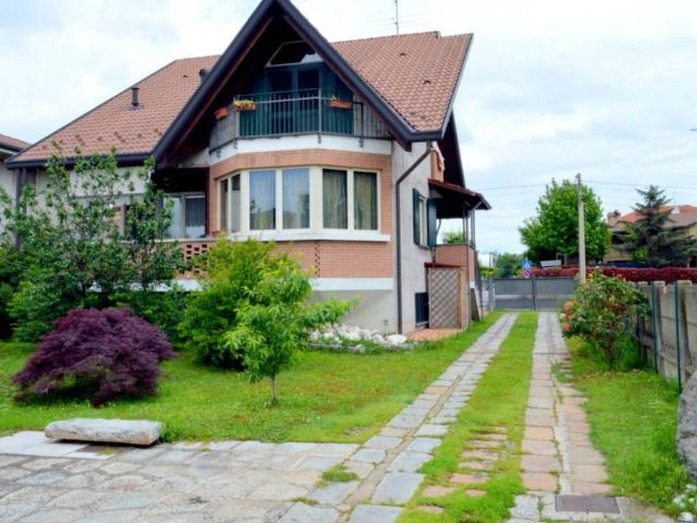 Villa in vendita a Cogliate MB