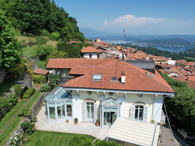 Villa in vendita a Colazza NO