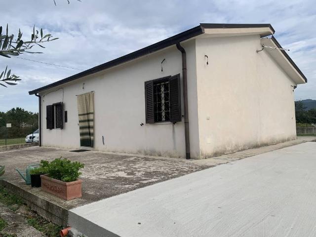 Villa in vendita a Colfelice FR