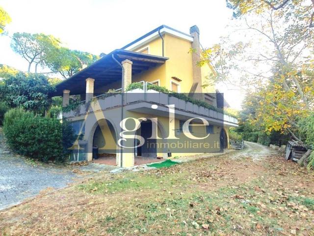 Villa in vendita a Colonnella