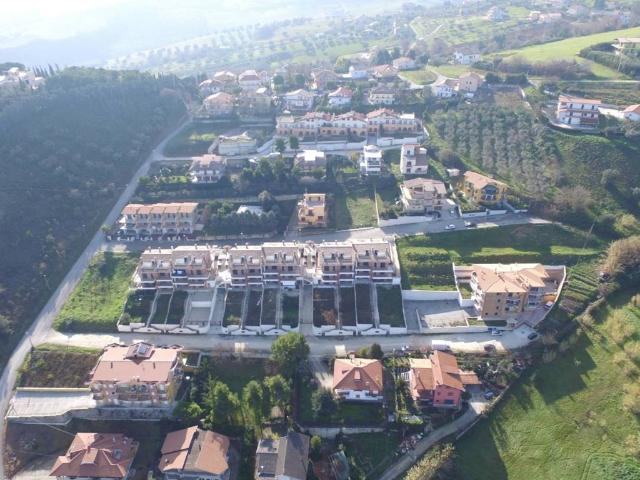 Villa in vendita a Colonnella TE