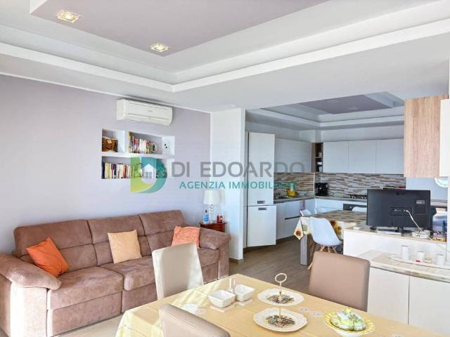 Villa in vendita a Colonnella TE