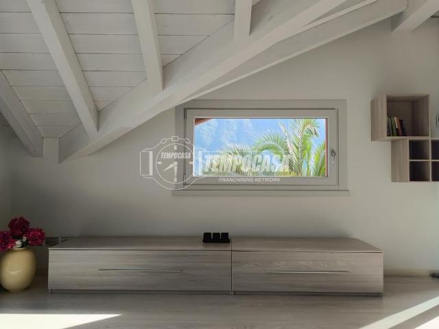 Villa in vendita a Colonno
