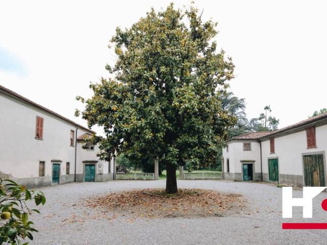 Villa in vendita a Cologne BS