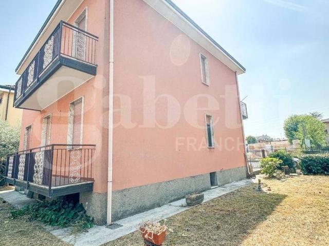 Villa in vendita a Cologno Monzese MI