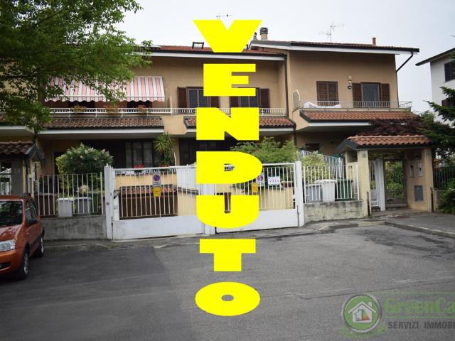 VILLA in VENDITA a COLOGNO MONZESE di 5 vani