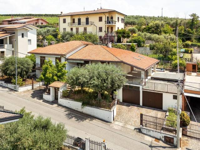 Villa in vendita a Colognola Ai Colli VR