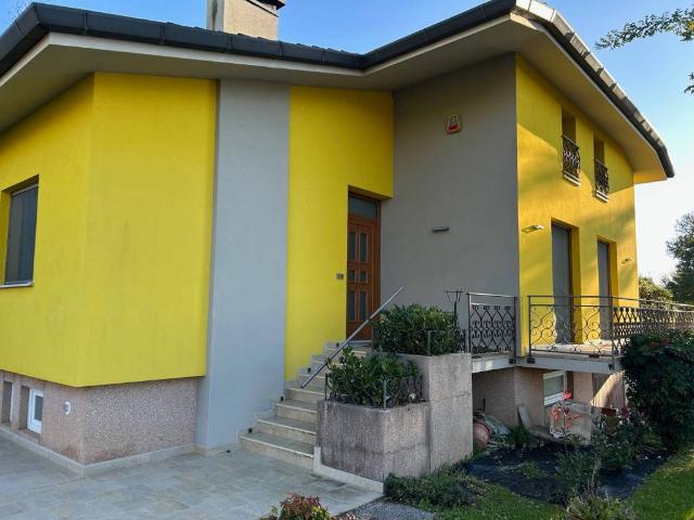 Villa in vendita a Colloredo di Monte Albano UD