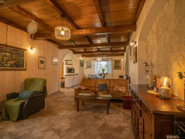 Villa in vendita a Collevecchio RI