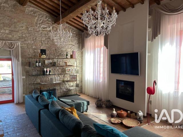 Villa in vendita a Colle Di Val D'Elsa